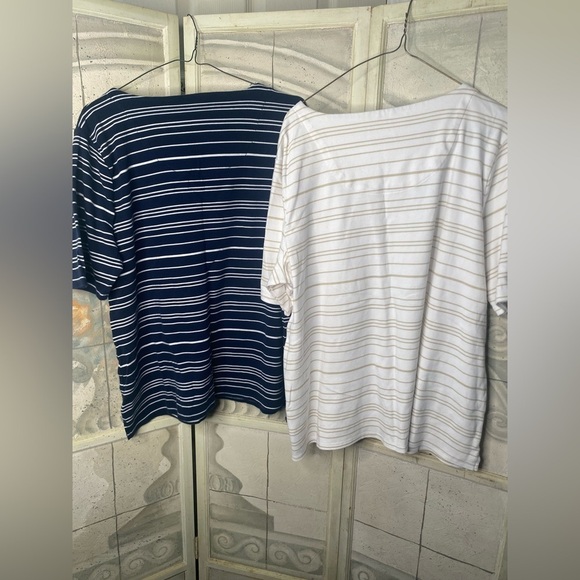 Lot of 2 Croft & Barrow Women Short Sleeve Stripe Tshirts V-Neck Blue White XXL - Picture 5 of 7